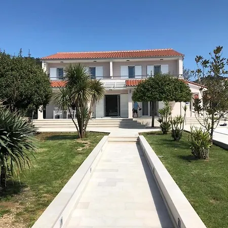 Birk Bed & Breakfast 3*