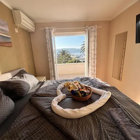 Bed & Breakfast Birk 3*
